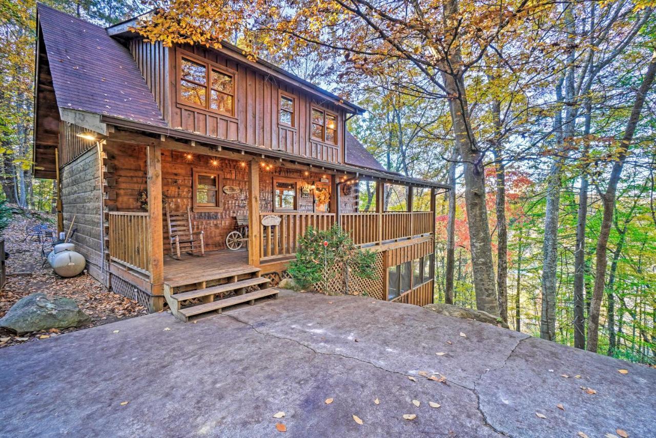 Grin N Bear It Cabin With Hot Tub And Fire Pit! Пиджен-Фордж Экстерьер фото