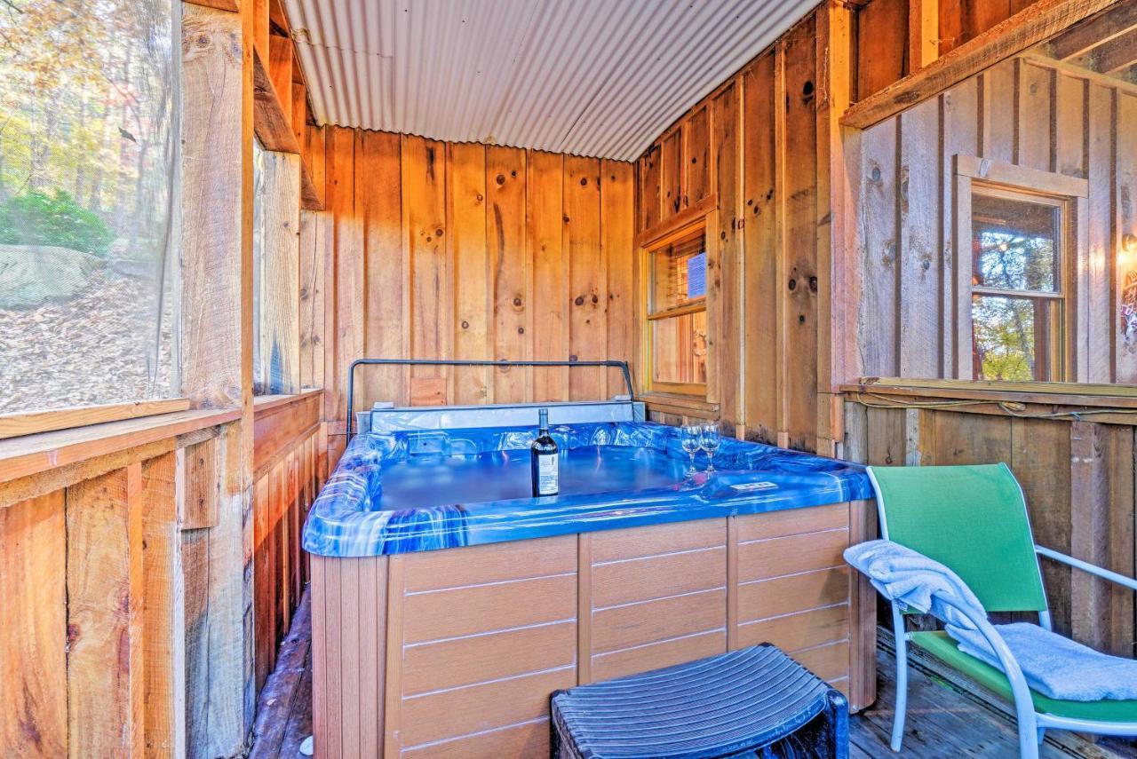 Grin N Bear It Cabin With Hot Tub And Fire Pit! Пиджен-Фордж Экстерьер фото